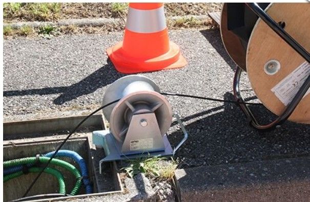 Cáp quang sợi chôn trực tiếp cho các ứng dụng chôn trực tiếp -20- 70 °C Cấu trúc SZ ống lỏng