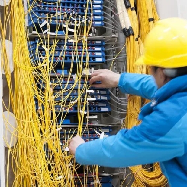 Cáp quang sợi trong nhà GJFJV cho kết nối đáng tin cậy