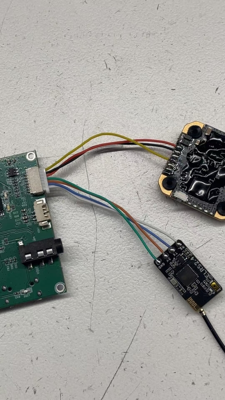 Máy bay không người lái FPV Fiber Quadcopter chuyên nghiệp, sẵn sàng bay 30km/cuộn, siêu nhẹ - Độ bền kéo cao - Dây dẫn bên trong ra bên ngoài